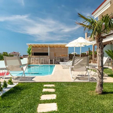 Aparthotel Naiada