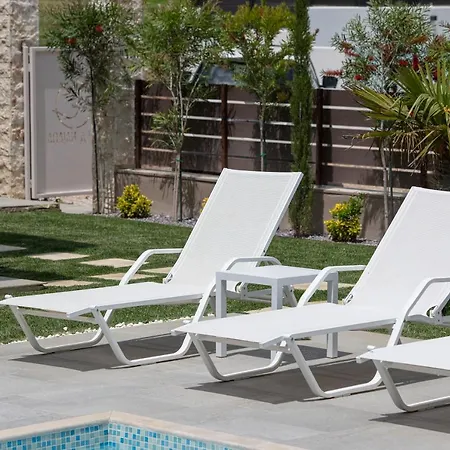 Naiada Aparthotel *