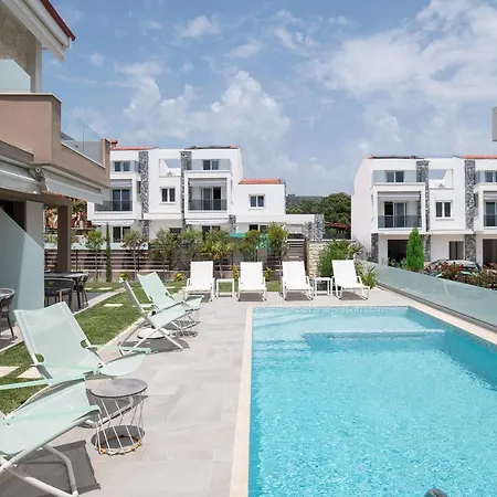 Aparthotel Naiada Nikiti (Sithonia)