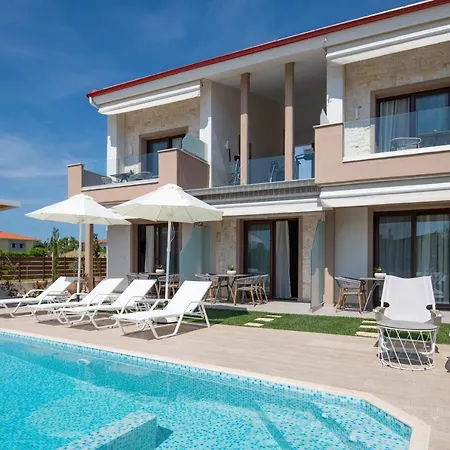 Naiada Hotel de apartamente Nikiti (Sithonia)